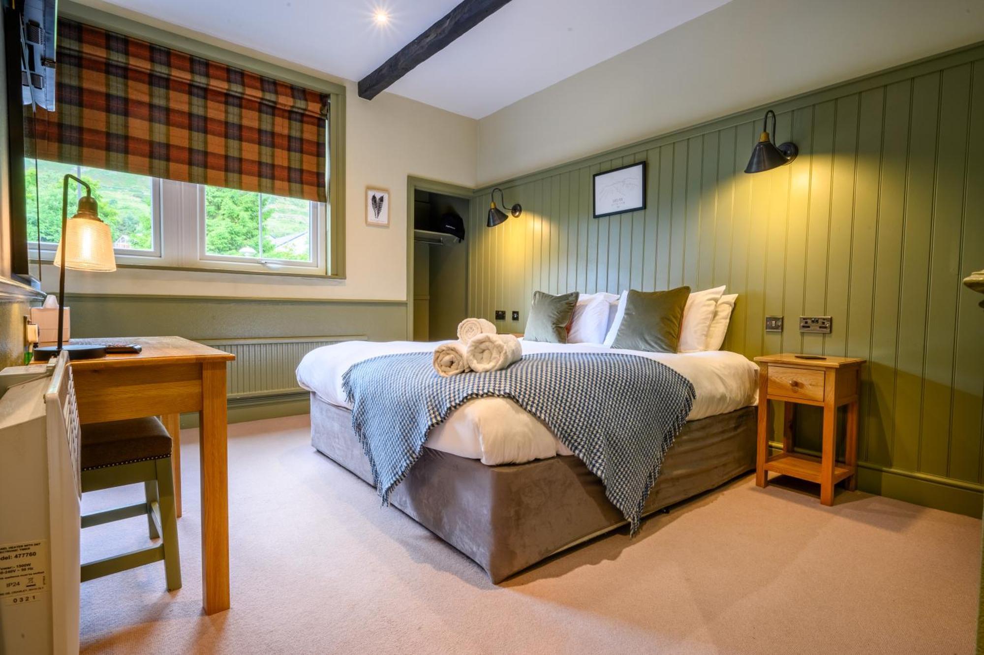 The Horse And Farrier Inn And The Salutation Inn Threlkeld Keswick Eksteriør billede