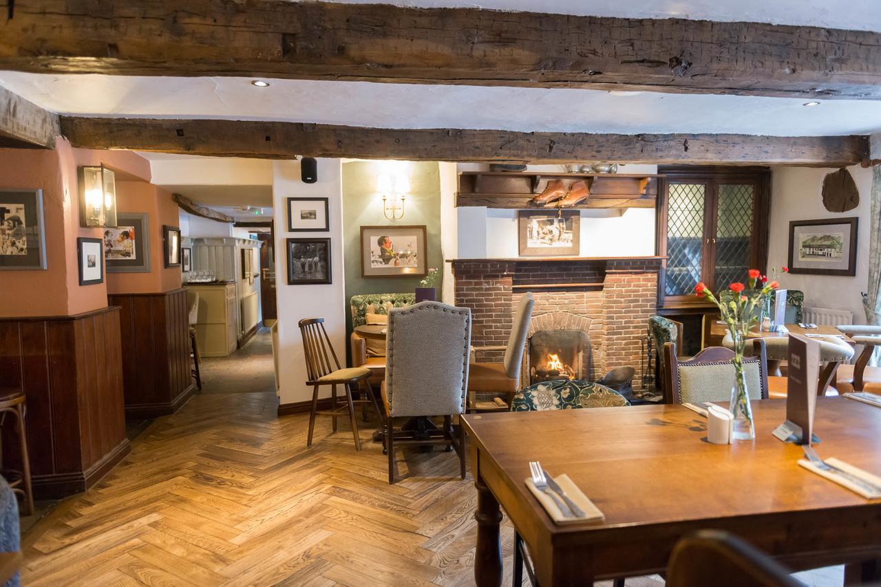 The Horse And Farrier Inn And The Salutation Inn Threlkeld Keswick Eksteriør billede