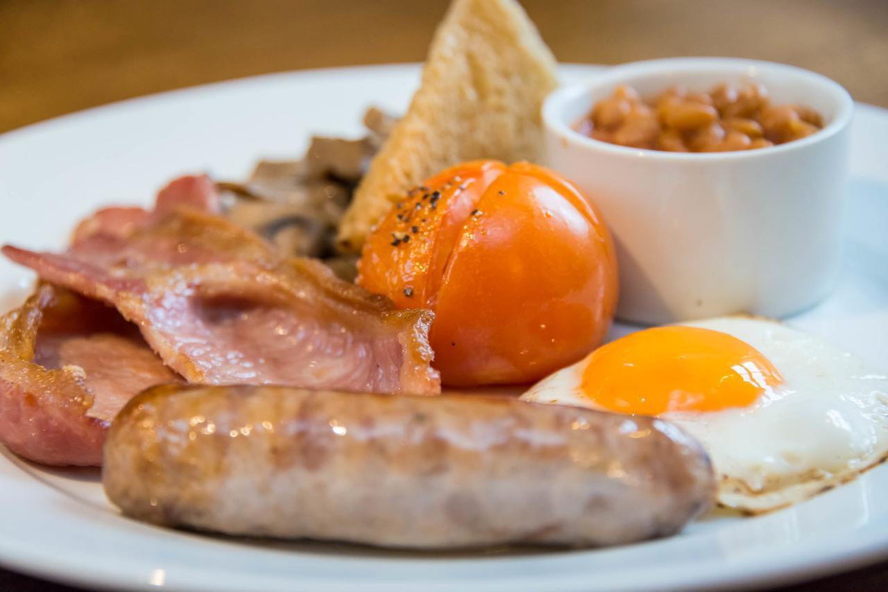 The Horse And Farrier Inn And The Salutation Inn Threlkeld Keswick Eksteriør billede