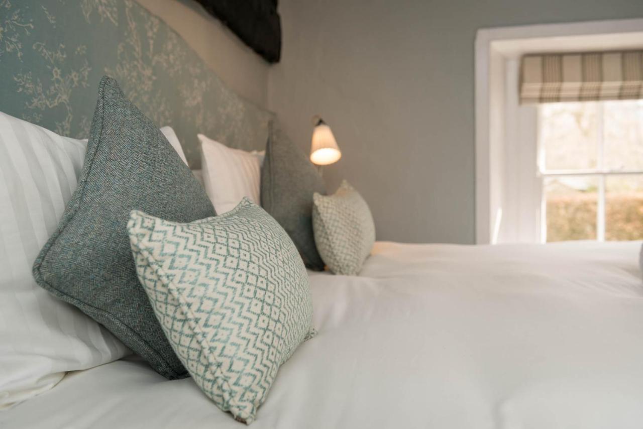 The Horse And Farrier Inn And The Salutation Inn Threlkeld Keswick Eksteriør billede