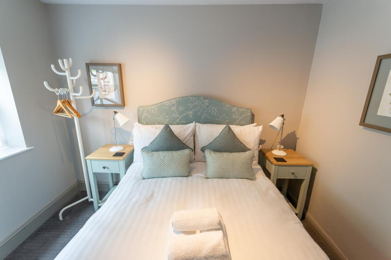 The Horse And Farrier Inn And The Salutation Inn Threlkeld Keswick Eksteriør billede